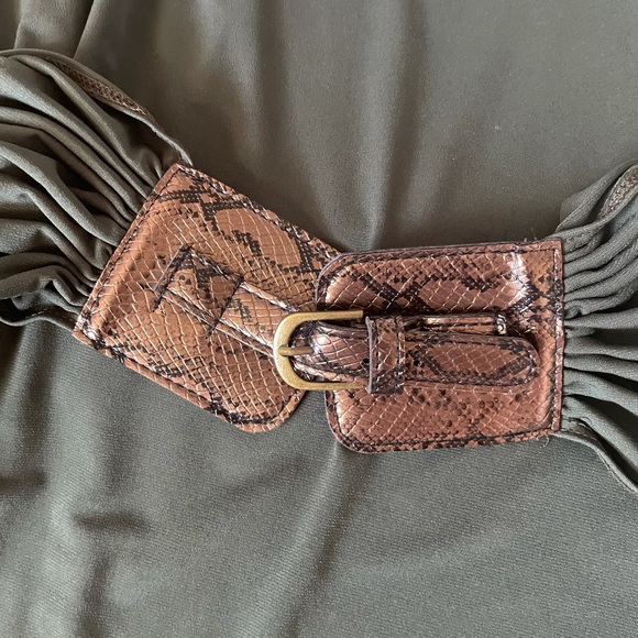 SHARAGANO belted green dress- NWT- size 8 - Picture 2 of 4